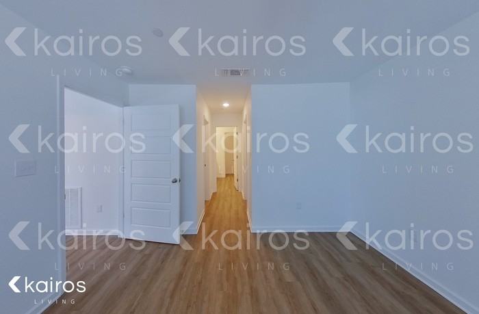 11454 Camden Court Cir - Photo 2 of 18