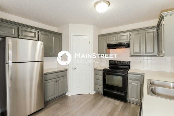 11115 N Lewis Ave - Photo 5 of 18