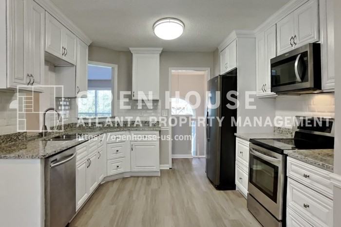 1210 Hannah Ct - Photo 5 of 20