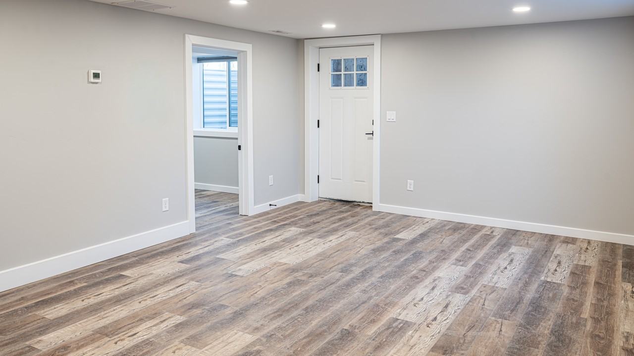 3250 Midway Ave #2 - Photo 2 of 22