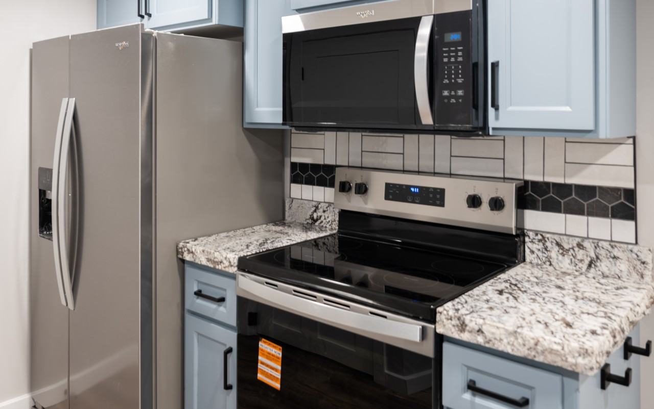 3250 Midway Ave #2 - Photo 5 of 22