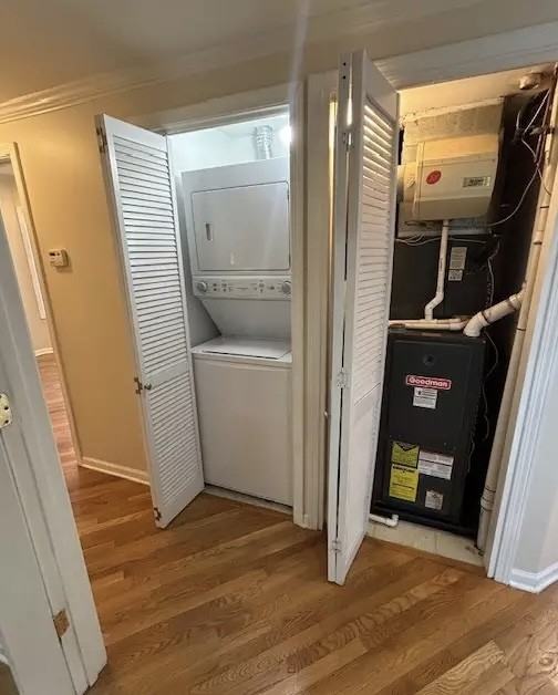 2053 W Summerdale Ave #2N - Photo 5 of 6