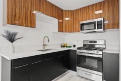 920 920 Everett St #5 - Photo 1 of 1