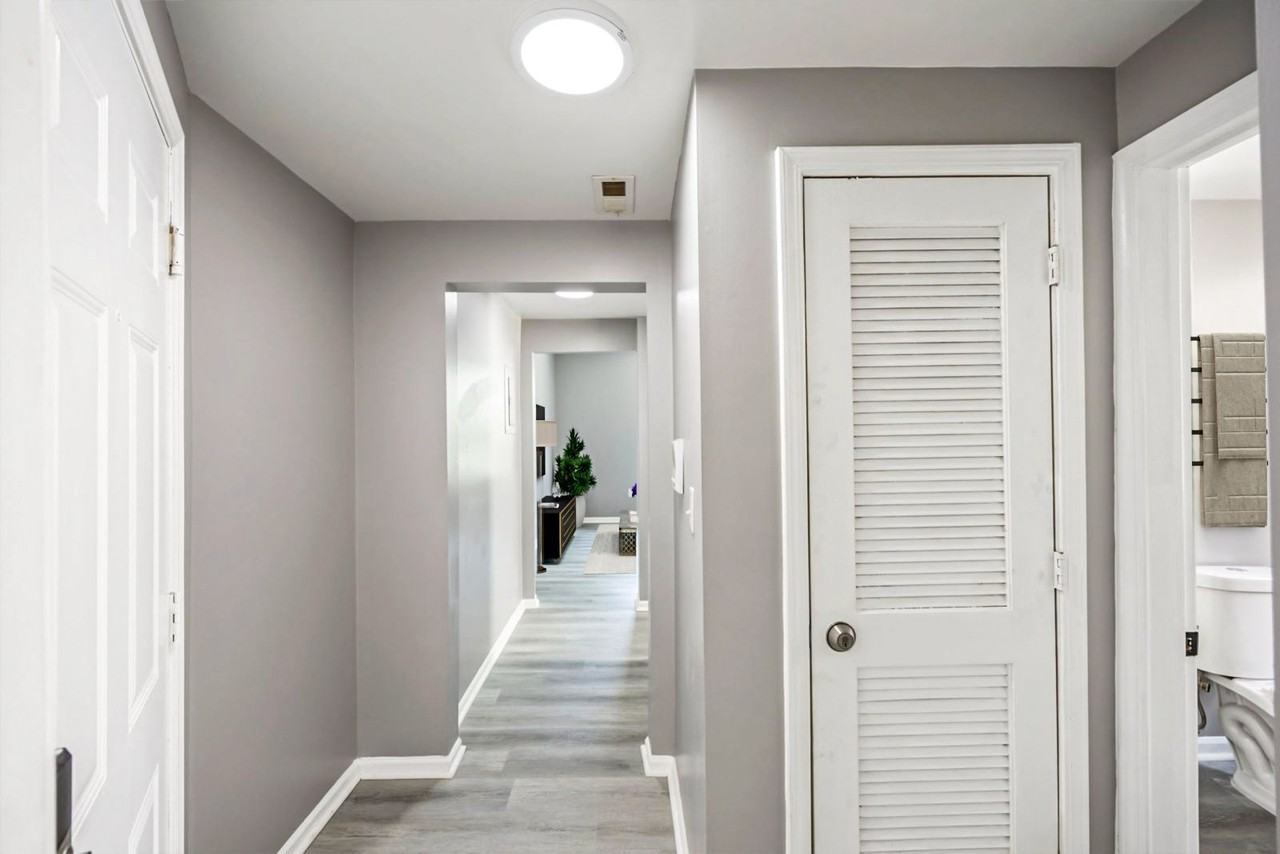 2601 Fairview Ave #11 - Photo 5 of 11