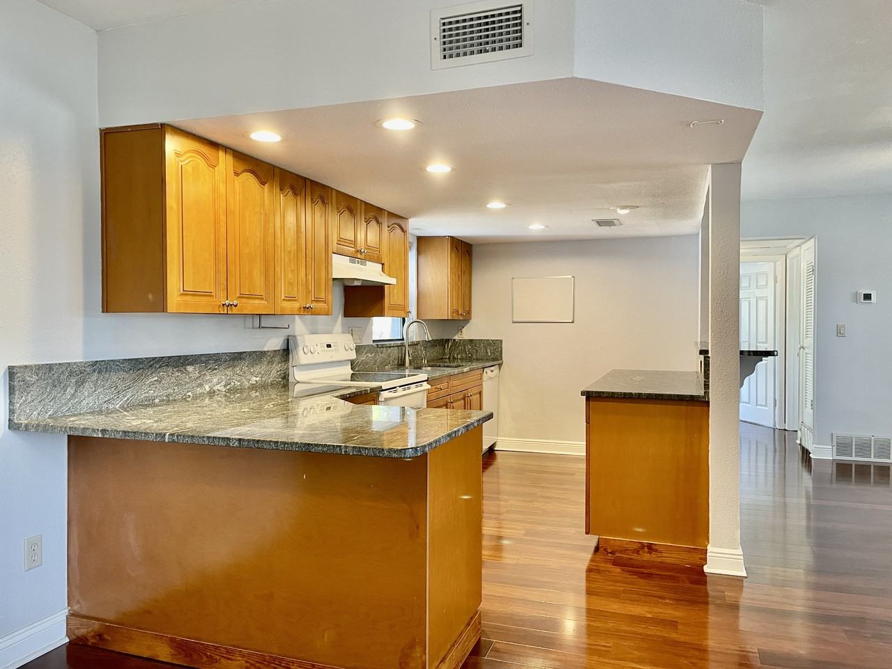 1730 Long St #NA - Photo 3 of 18