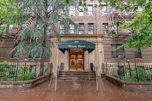 featured image of 338 Prospect Pl #B