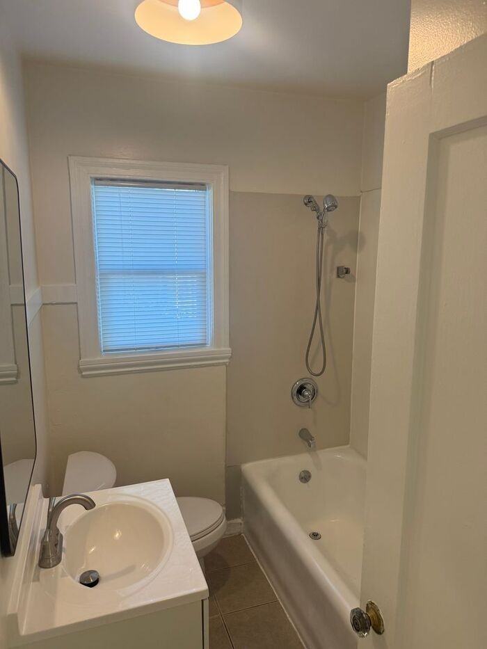 20342 Concord Ave - Photo 6 of 11