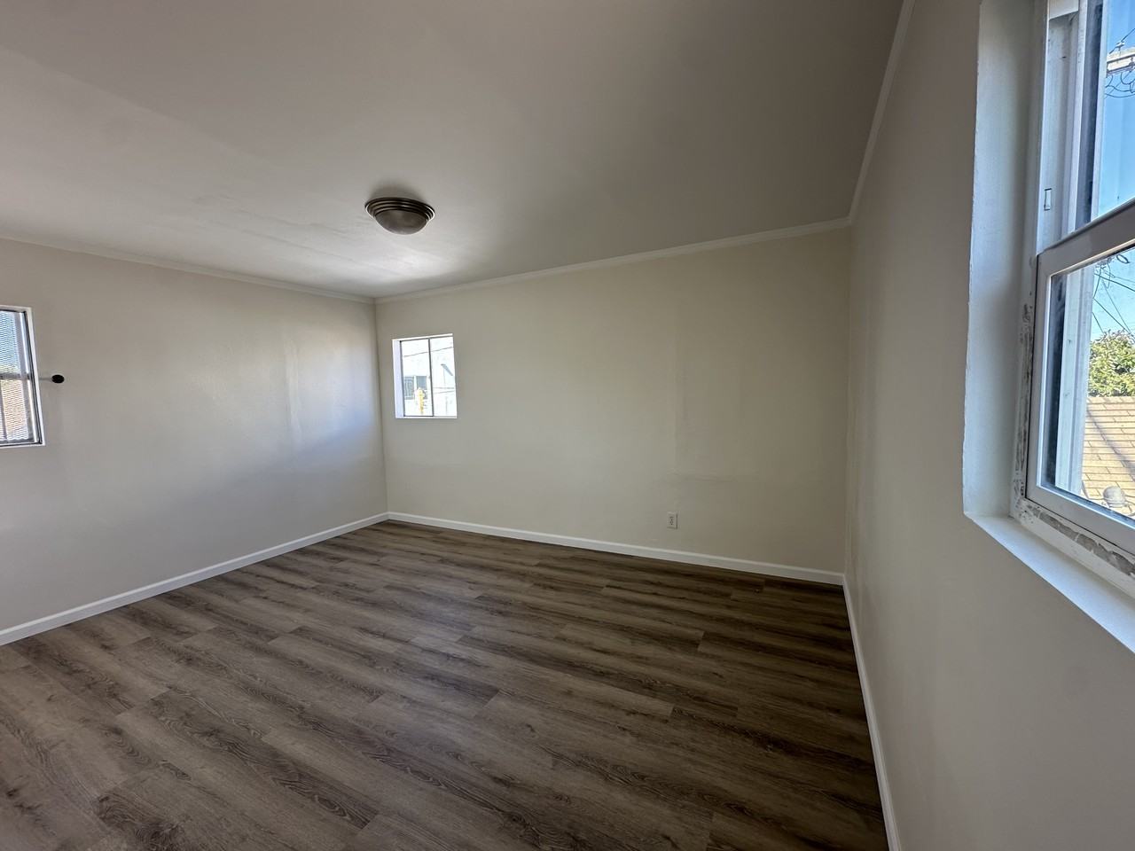 624 W 49th St #NA - Photo 7 of 15