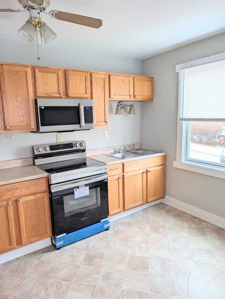 317 Third Street - Photo 2 of 10