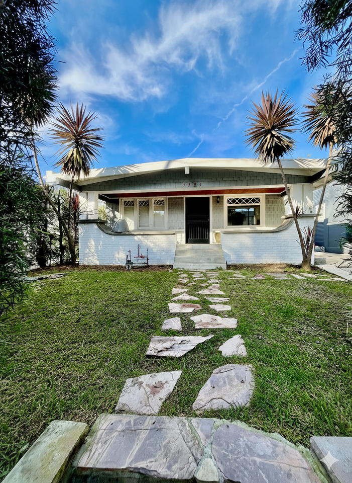 7725 Norton Ave #NA - Photo 2 of 31