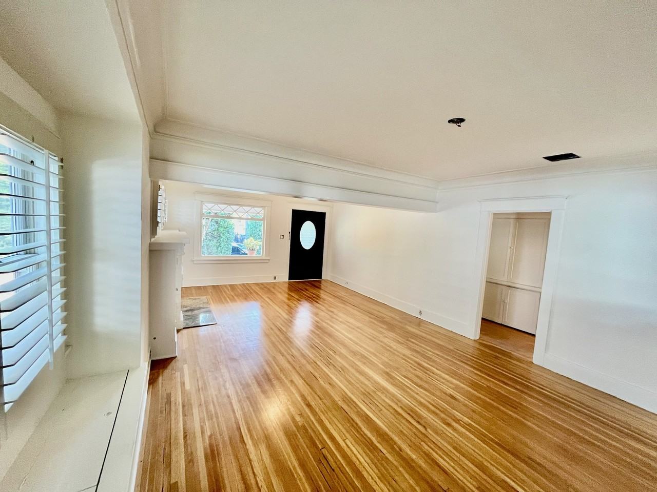 7725 Norton Ave #NA - Photo 7 of 31