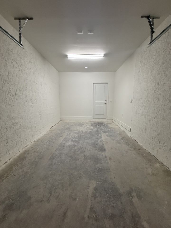 34479 Sw 191st Ave #34479 - Photo 3 of 15