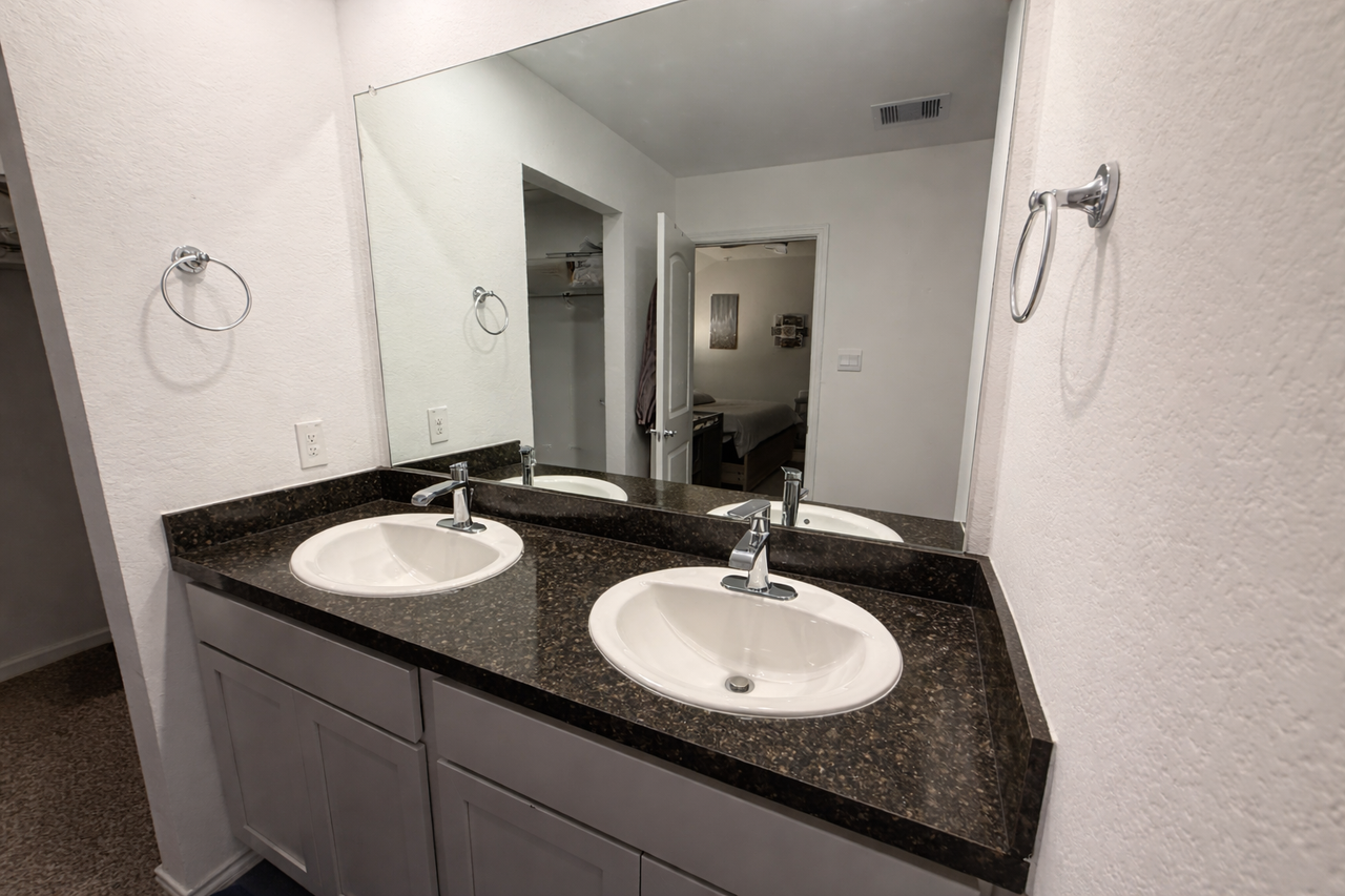 5242 Rothwell Heights Dr #NA - Photo 5 of 22