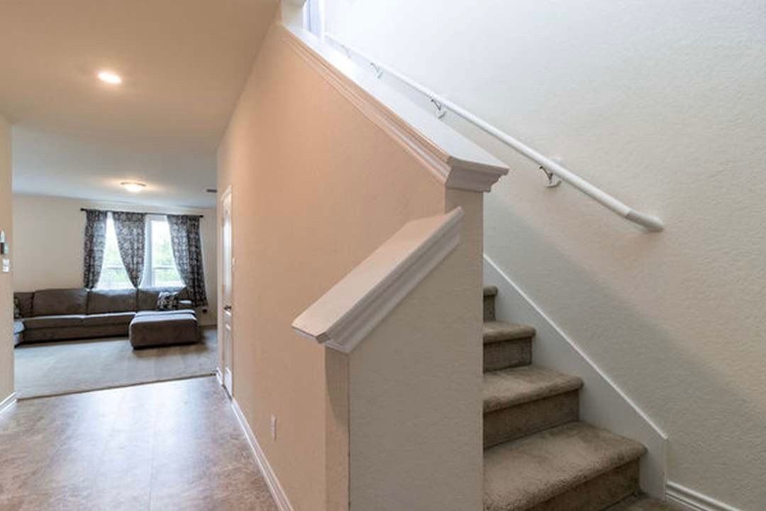 3042 Comanche Xing #NA - Photo 4 of 10