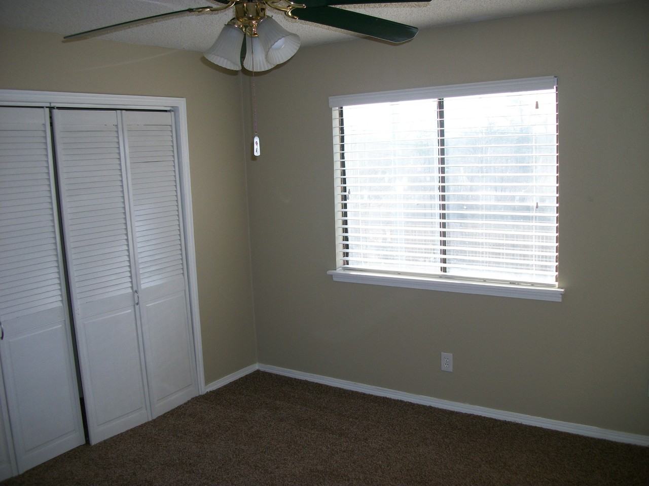 1128 Nw 56th St #NA - Photo 5 of 13