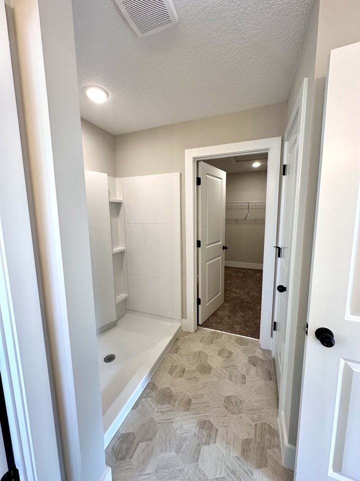 3212 Song Sparrow Dr #NA - Photo 4 of 20