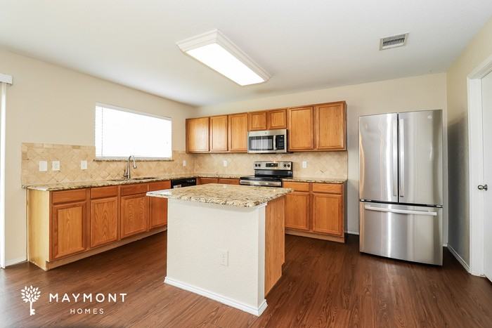 200 Cheyenne Dr - Photo 7 of 13