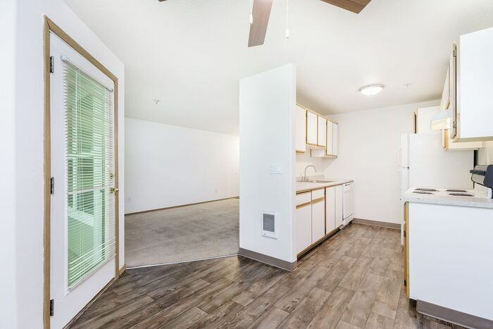 18663 Sw Mcclarey Dr #25 - Photo 7 of 10