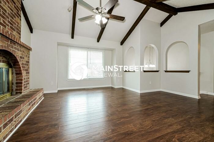 3012 Sw Moore St - Photo 2 of 18