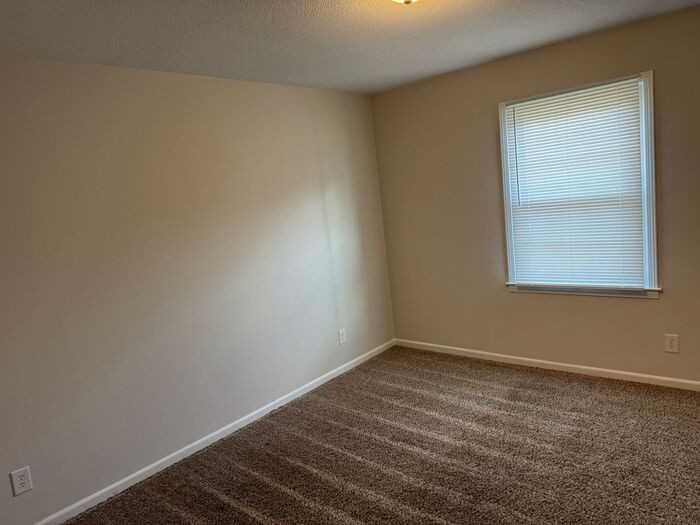 159 Brookwood Ave Ne #22 - Photo 6 of 7