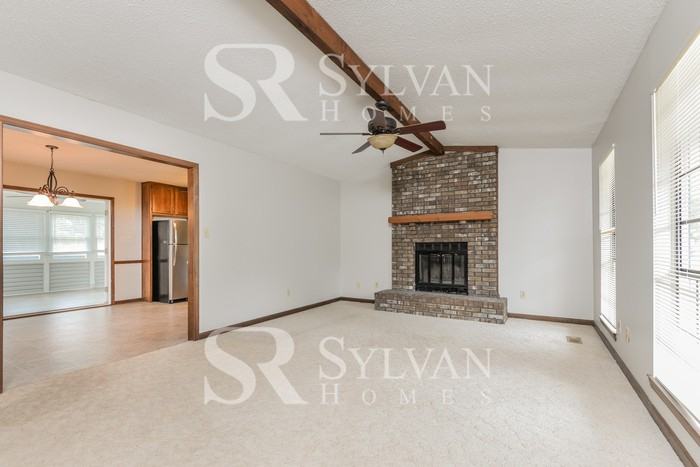 2132 Brewster Rd - Photo 4 of 17