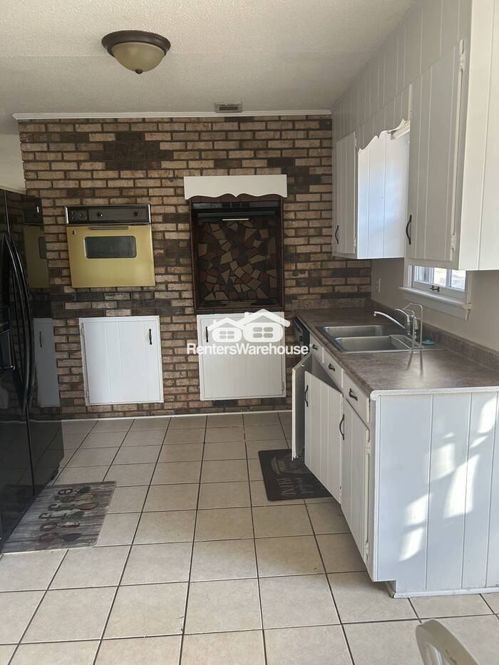 1265 Misty Ln - Photo 7 of 20