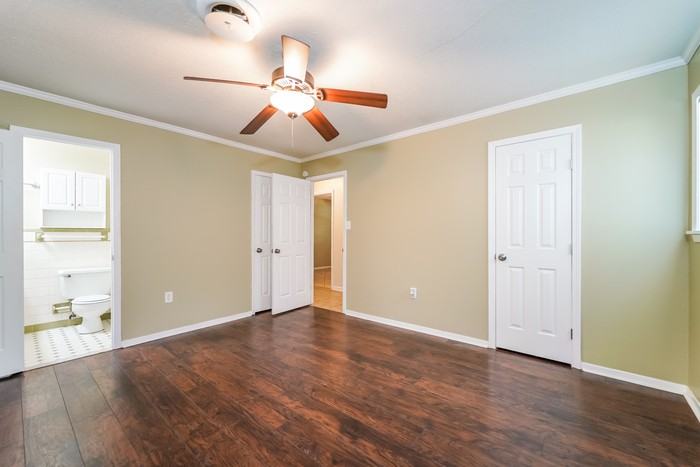 1215 Rockingham Dr - Photo 6 of 11