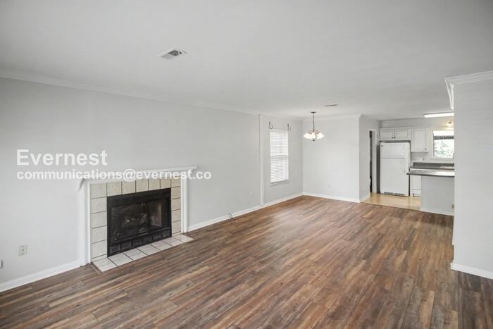 5710 Brentwood Meadows Cir - Photo 3 of 17