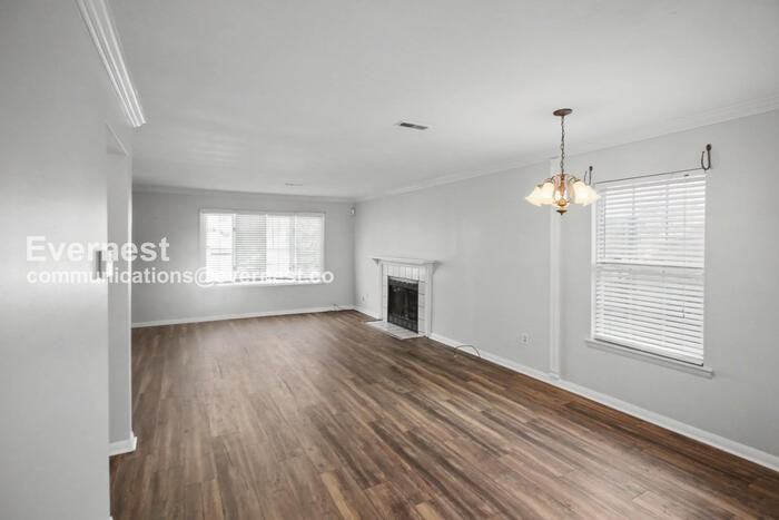 5710 Brentwood Meadows Cir - Photo 4 of 17