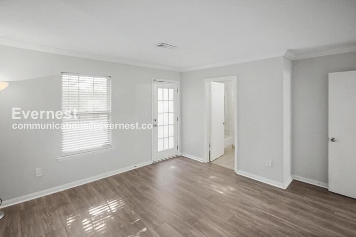 5710 Brentwood Meadows Cir - Photo 6 of 17