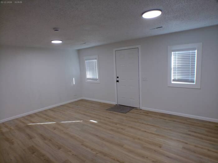 8208 W 81st St - Photo 5 of 16