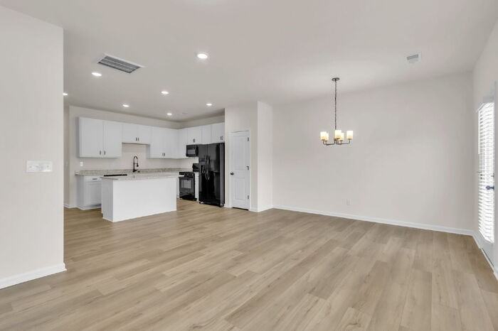 10 Lone Cypress St - Photo 5 of 30