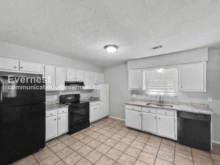 3465 Cherry Cv W - Photo 2 of 13