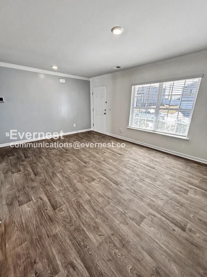 6777 Capstone Ct - Photo 5 of 26