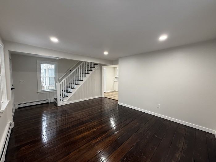 92 Fairview Ave - Photo 3 of 38