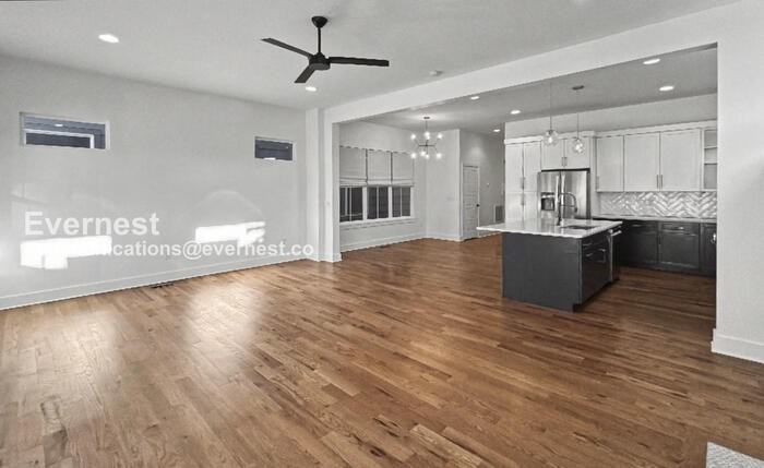 113 Creighton Ave #B - Photo 4 of 30