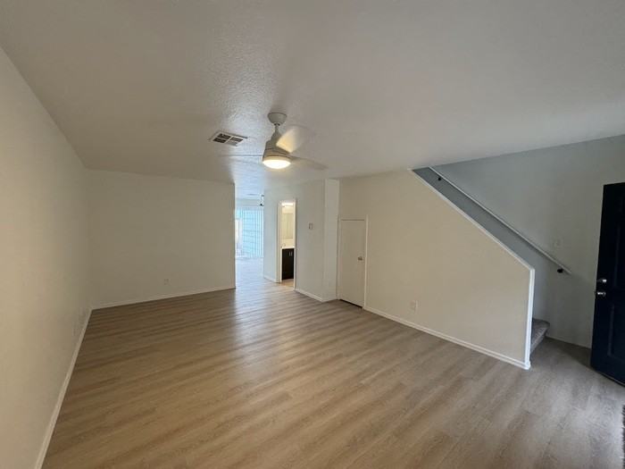 10101 N 91st Ave #99 - Photo 4 of 19