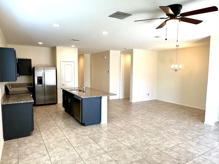 2421 E San Borja Trl - Photo 7 of 35