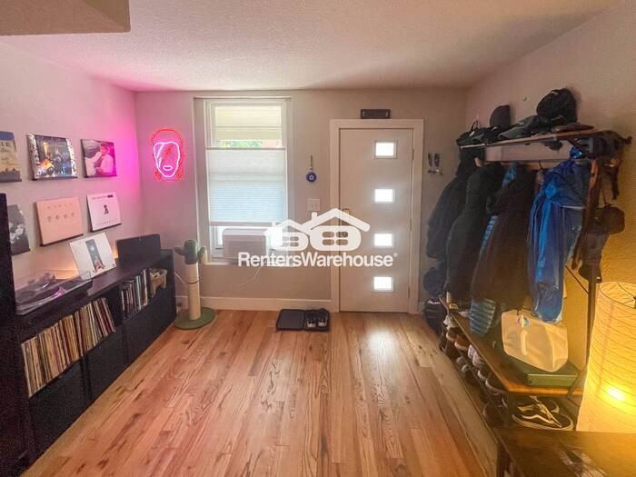 1733 E 35th Ave - Photo 6 of 15