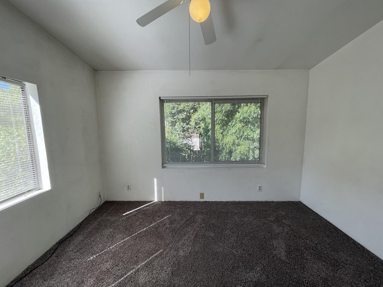 960 Salem St #B - Photo 7 of 14