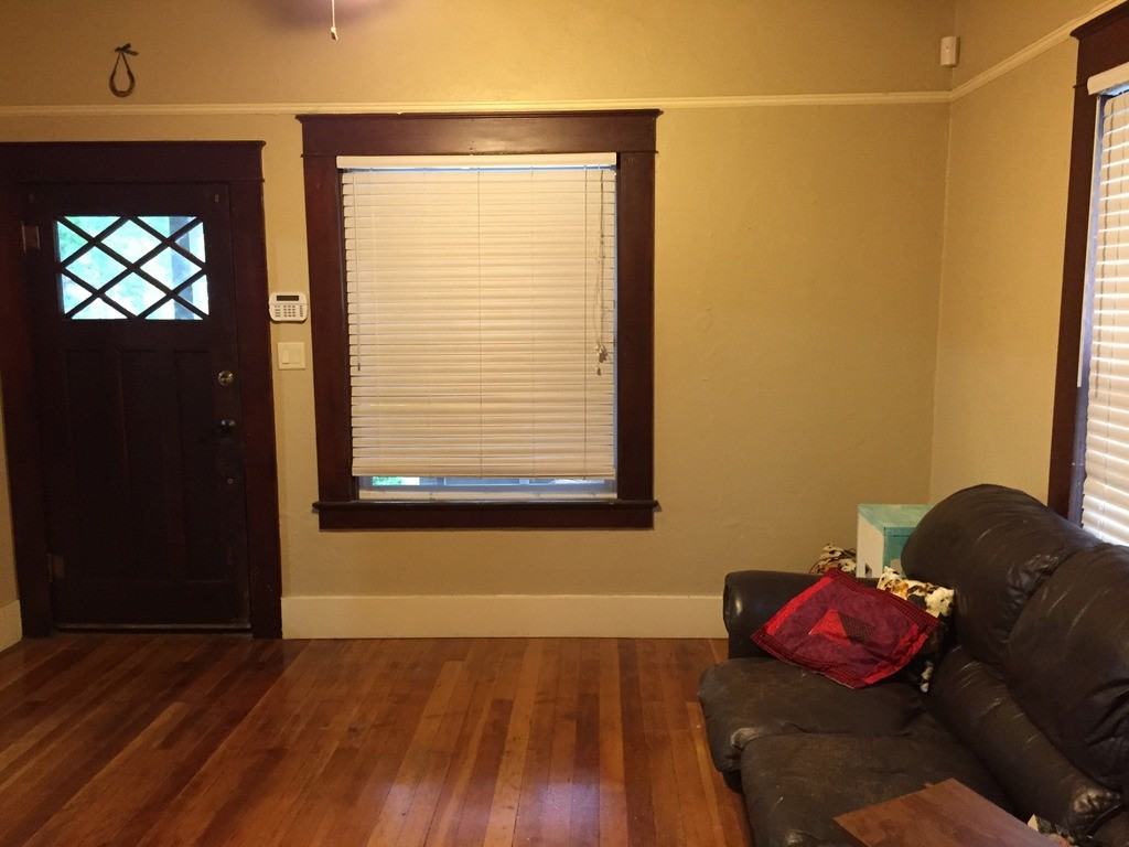 1510 W 5th St #1 - Photo 5 of 17