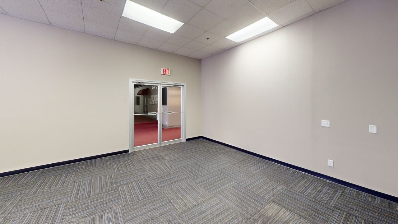 105 E 1st St #170 - Photo 6 of 9