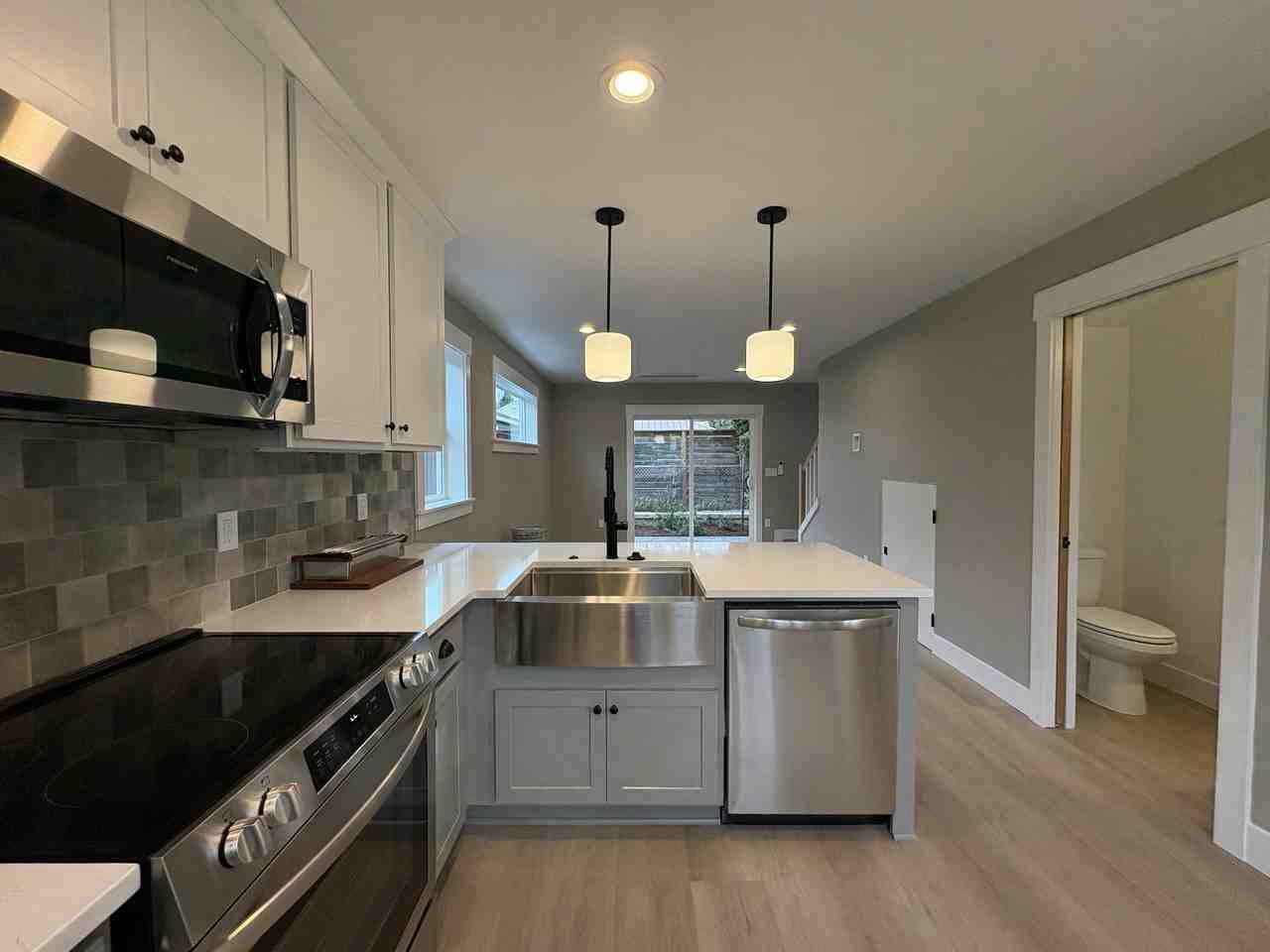 6960 Ne 18th Ave #1 - Photo 5 of 24