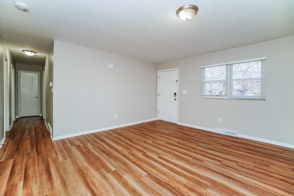 1675 Norma Rd - Photo 4 of 17