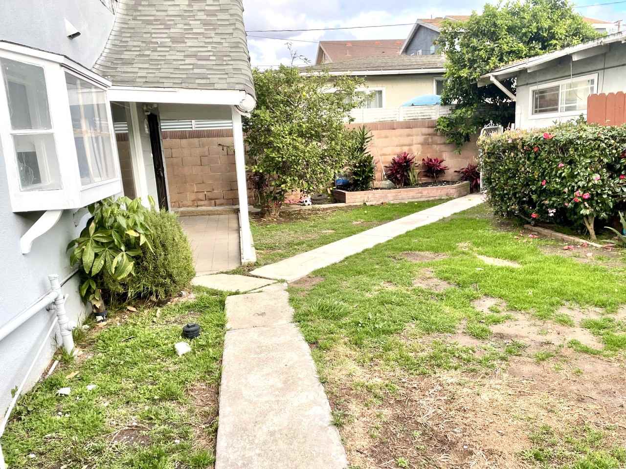 4571 W 164th St #4571 - Photo 2 of 14