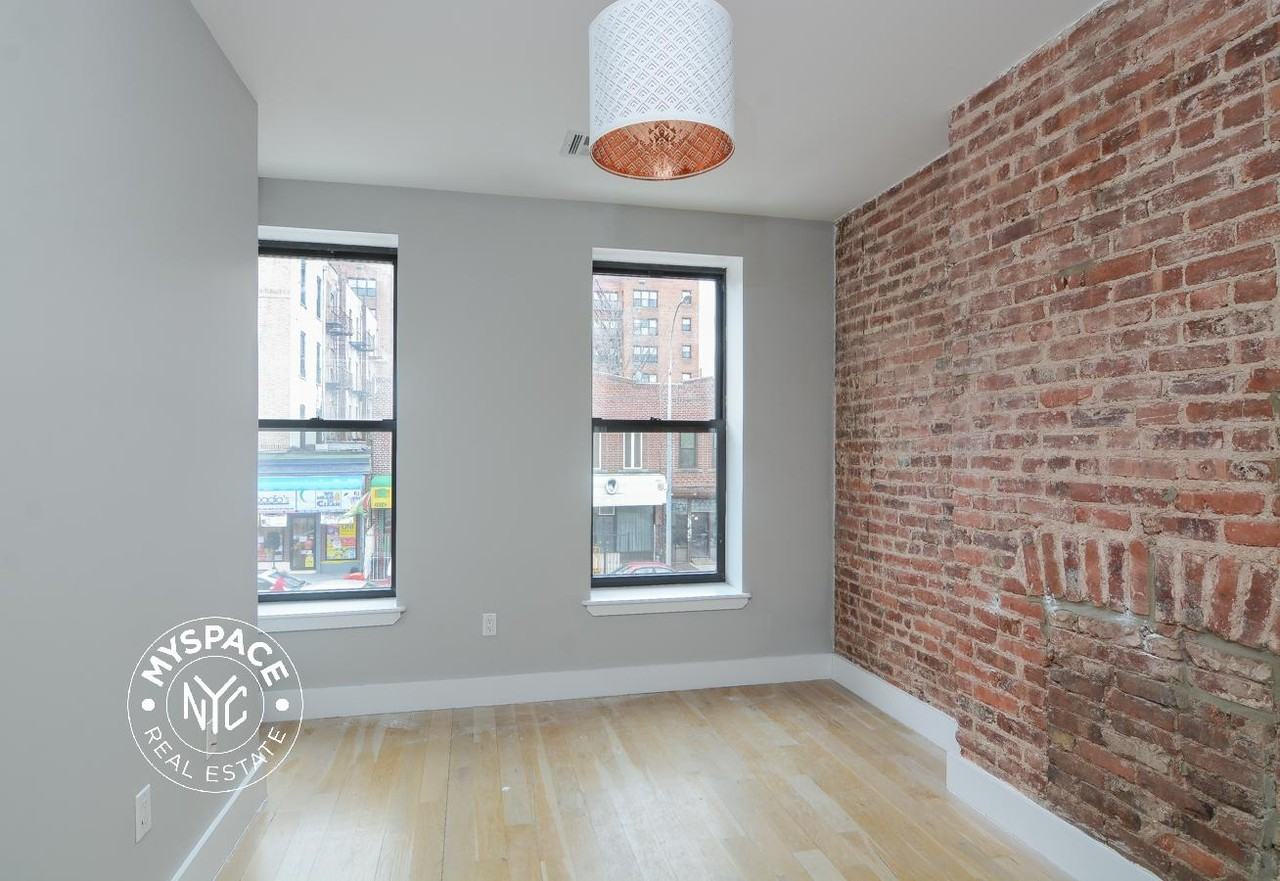 1213 Rogers Ave #2 - Photo 3 of 10