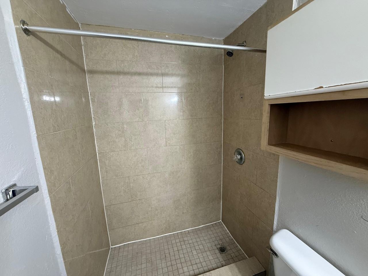 2702 Los Amigos Dr #28 - Photo 6 of 11