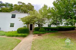 featured image of 100 Lewis Dr #1