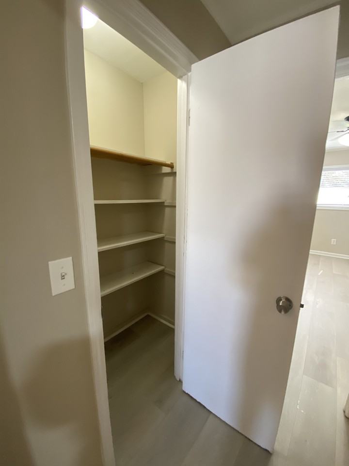 2366 Rome Road SWApartment 8 #08 - Photo 5 of 8