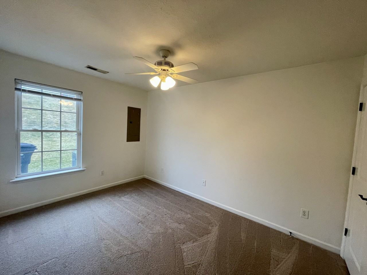 111 Old Tavern Cir #1 - Photo 7 of 29